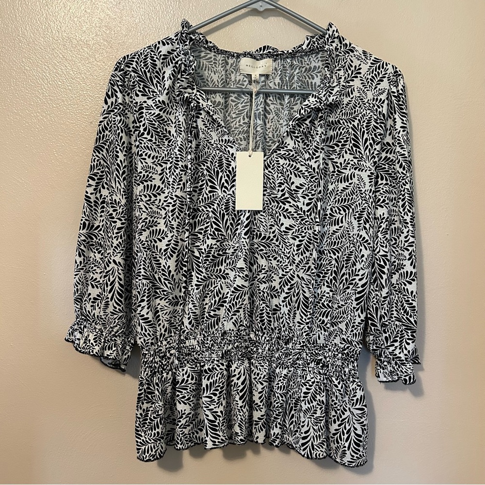 NWT MELLODAY Black and White Leaf Print Blouse
